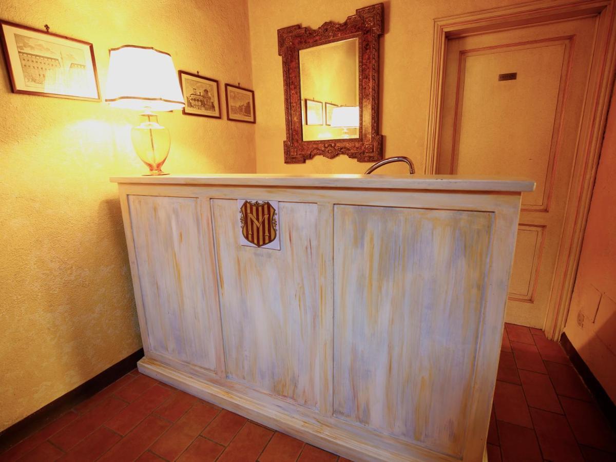 La Di Montisi *